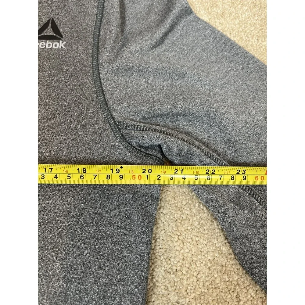 Reebok Hoodie Mens/ Teenagers Gray Printed Logo Speedwick Pull Over Jumper‎ Sz S